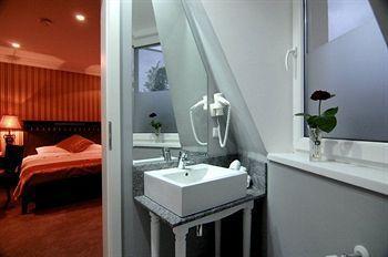 Boutique Monaco Bucureşti
